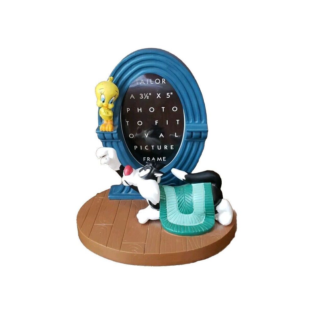 Looney Tunes Vintage 1996 Sylvester & Tweety 3.5"x5" Oval Picture Frame Cartoon